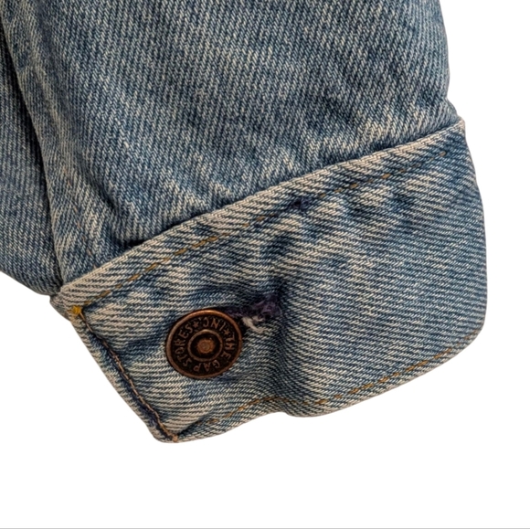 GAP Pioneer Vintage Authentic 1969 Classic Blue Denim Trucker Jacket - Picture 8 of 10